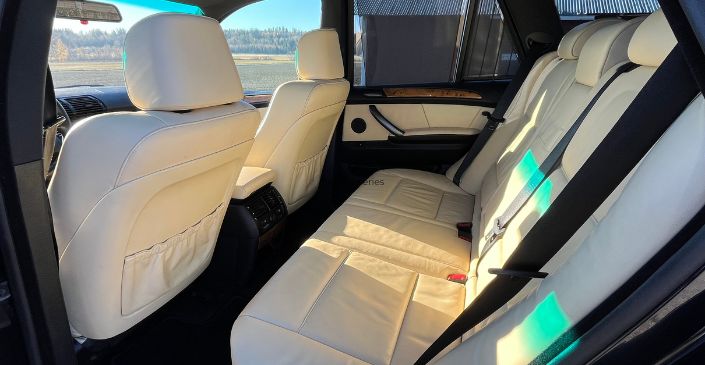 luxury airport transfers melbourne
